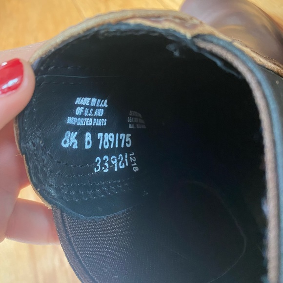 Red Wing Heritage Chelsea Boots - Picture 7 of 11